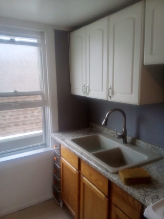 5030 W School St, Unit Apt