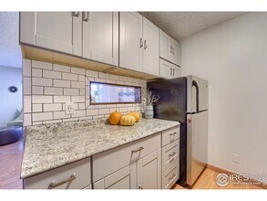 3035 Oneal Pkwy in Boulder, CO - Building Photo - Building Photo