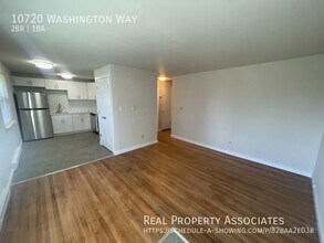 10720 Washington Way in Everett, WA - Building Photo - Building Photo
