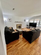 705 Macneil Dr in Newport News, VA - Building Photo - Building Photo
