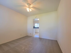 1311 Hoover St in Menlo Park, CA - Building Photo - Building Photo