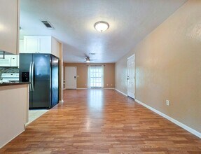 2700 NW 43rd Ave in Gainesville, FL - Building Photo - Building Photo