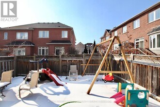 91 Gauguin Ave in Vaughan, ON - Building Photo - Building Photo