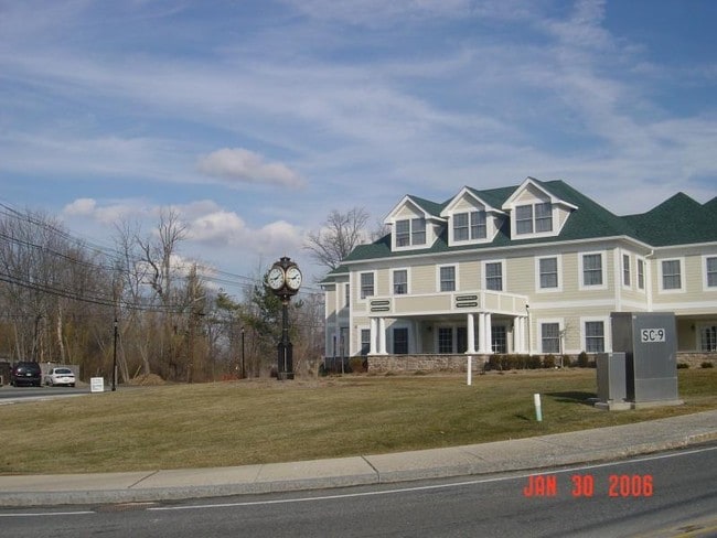 The Point in Sparta, NJ - Foto de edificio - Building Photo