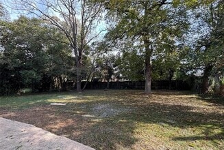 3427 Eastway Dr in Charlotte, NC - Building Photo - Building Photo