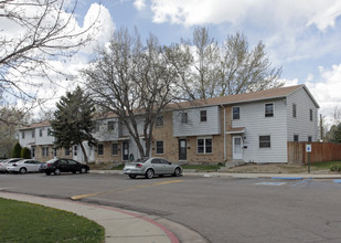 Rose Hill Townhouses in Commerce City, CO - Building Photo - Building Photo