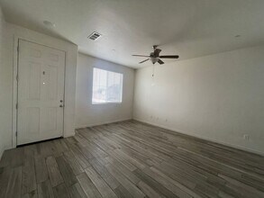 4845 W Flagstaff Ave in Visalia, CA - Building Photo - Building Photo