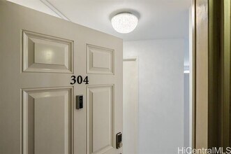 435 Walina St in Honolulu, HI - Building Photo - Building Photo