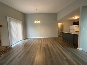 158 Marion Dr in Belleville, IL - Building Photo - Building Photo