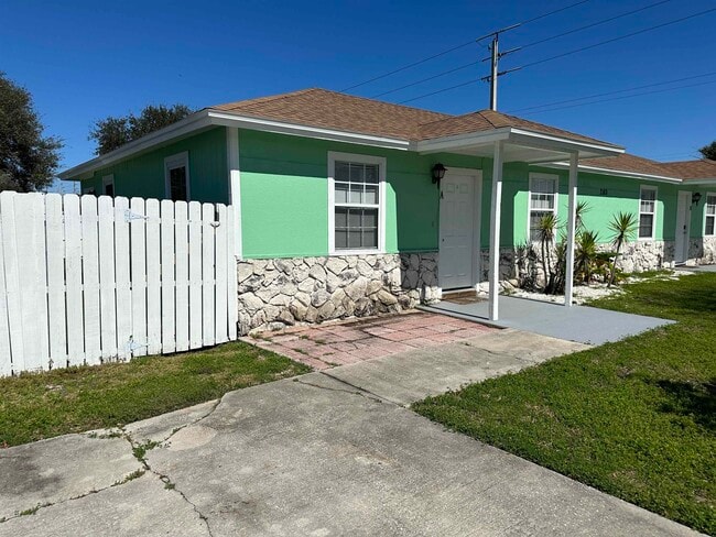 property at 280 Sunset Dr