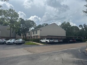 5005 Georgi Ln in Houston, TX - Building Photo - Building Photo