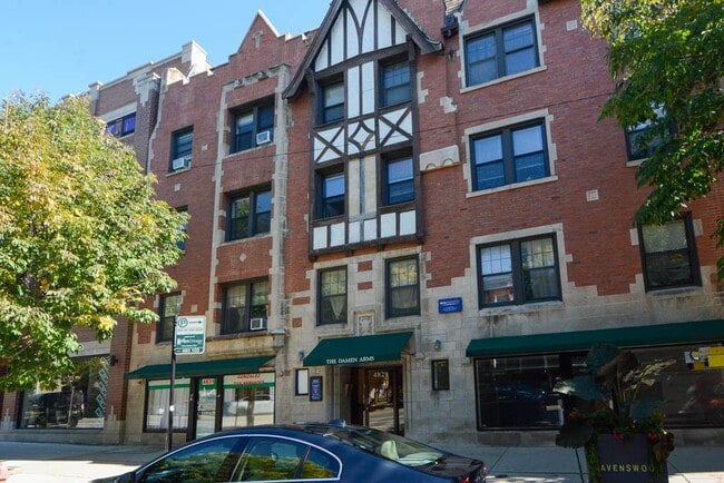 4830 N Damen Ave, Unit A04C