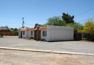 1134-1154 E Blacklidge Dr in Tucson, AZ - Building Photo - Building Photo