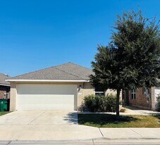 1310 Walden Pond Dr in Pflugerville, TX - Building Photo