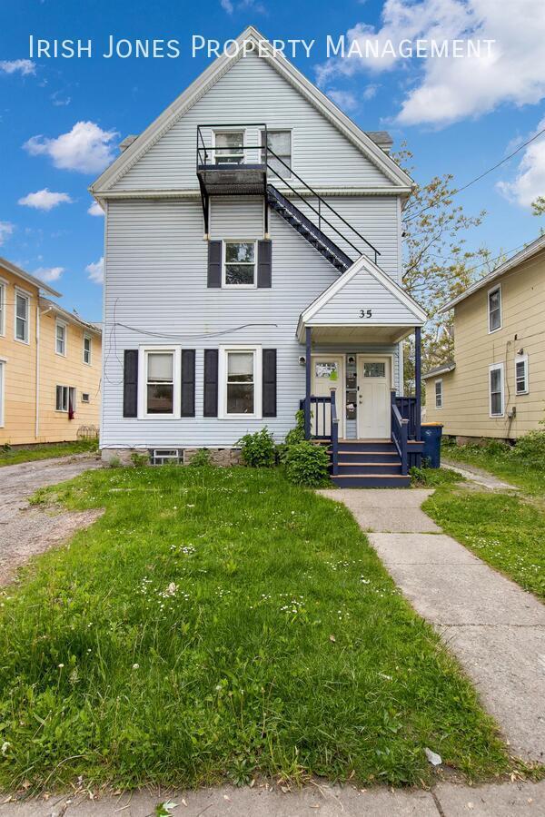 property at 35 South St