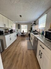 13325 W 109th Ter in Overland Park, KS - Building Photo - Building Photo