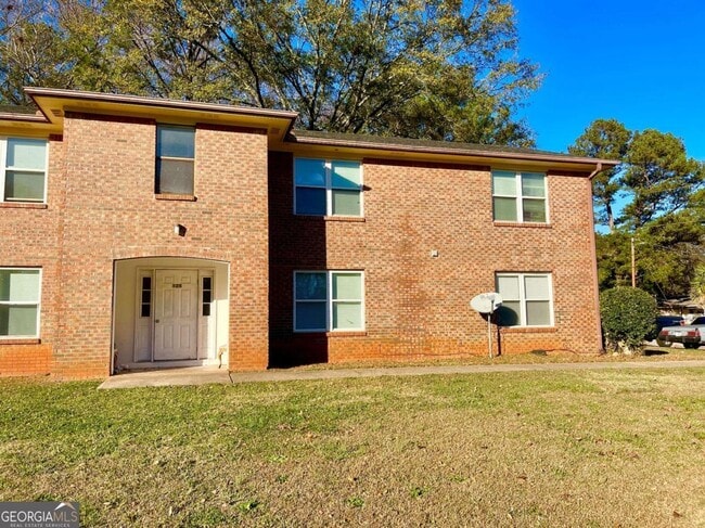 125 Appleton Blvd