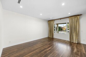 1016 Linden Ave in Glendale, CA - Foto de edificio - Building Photo