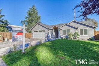 3107 NE 166th Pl in Vancouver, WA - Building Photo - Building Photo