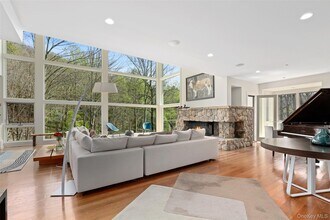 17 Fox Run Rd in Pound Ridge, NY - Building Photo - Building Photo