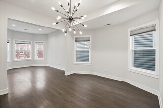 2726 N St Louis Ave in Chicago, IL - Building Photo - Building Photo