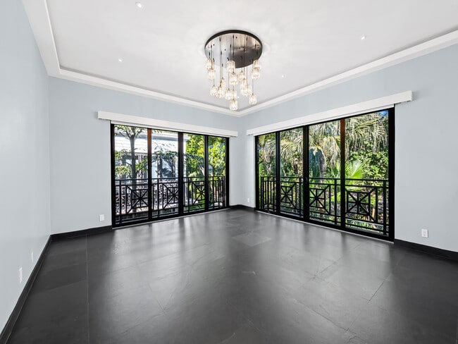 property at 1560 S Ocean Ln