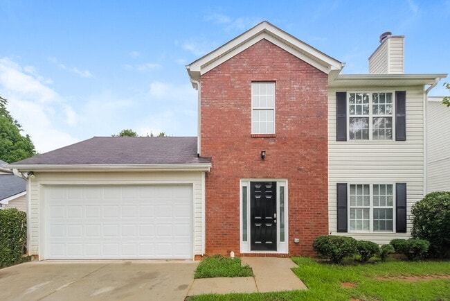 property at 2028 Oak Terrace Dr SE