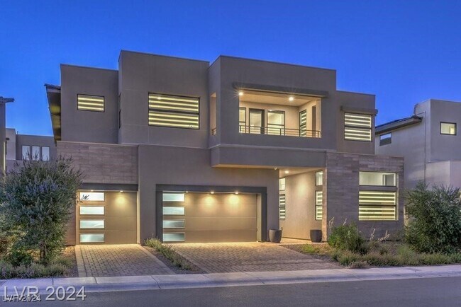 10736 Patina Hills Ct in Las Vegas, NV - Foto de edificio - Building Photo