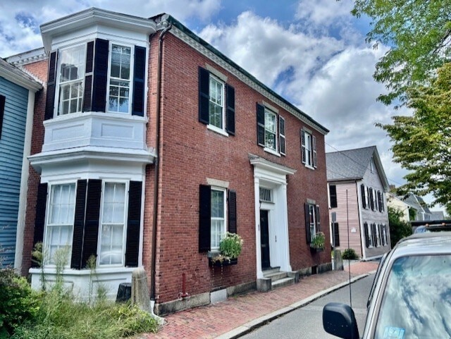 property at 1 Lynn St