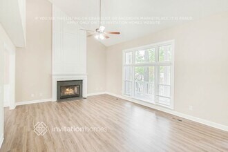 3929 Melshire Ln in Charlotte, NC - Foto de edificio - Building Photo