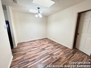 6311 Waddesdon Wood in San Antonio, TX - Building Photo - Building Photo
