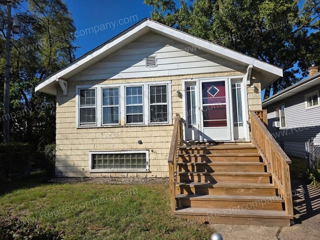 6144 Garfield Ave in Hammond, IN - Building Photo - Building Photo