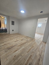 2255 S Hemberger St, Unit 1 in Philadelphia, PA - Foto de edificio - Building Photo