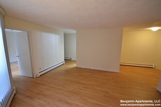 6 Gerald Rd, Unit 0 in Boston, MA - Foto de edificio - Building Photo