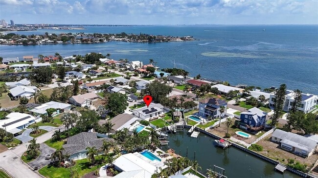 3436 Manatee Dr SE in St. Petersburg, FL - Building Photo - Building Photo