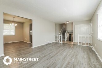 6606 Merringer Ave in Reynoldsburg, OH - Building Photo - Building Photo