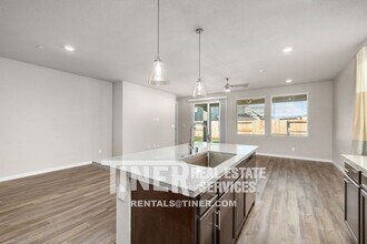 4224 Roanne Wy in Rancho Cordova, CA - Building Photo - Building Photo