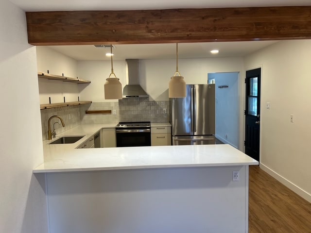property at 402 E Las Palmaritas Dr
