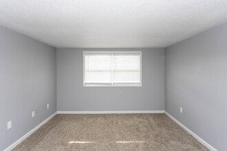 The Reserve at Millcreek in Erie, PA - Foto de edificio - Interior Photo