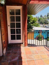 1534 1/2 Allesandro St in Los Angeles, CA - Foto de edificio - Building Photo