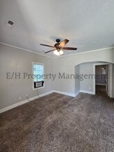 1340 N Green St in Wichita, KS - Building Photo - Building Photo