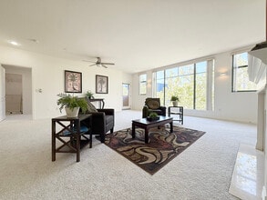 144 S 3rd St, Unit 529 in San Jose, CA - Building Photo - Building Photo