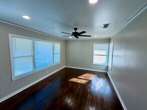 3933 Harris Dr in Corpus Christi, TX - Building Photo - Building Photo