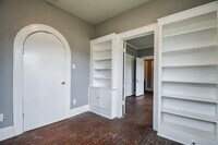 3319 Holman St photo'