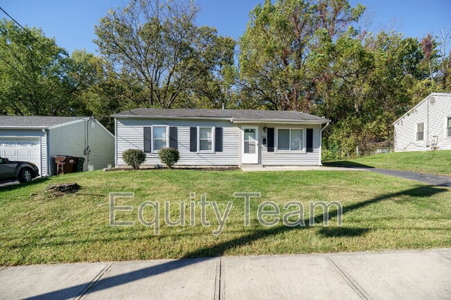 9751 Marino Dr in Cincinnati, OH - Building Photo - Building Photo