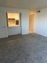10371 W Peoria Ave in Sun City, AZ - Building Photo - Building Photo