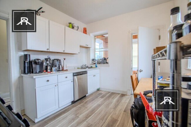 property at 24 Glenville Ave
