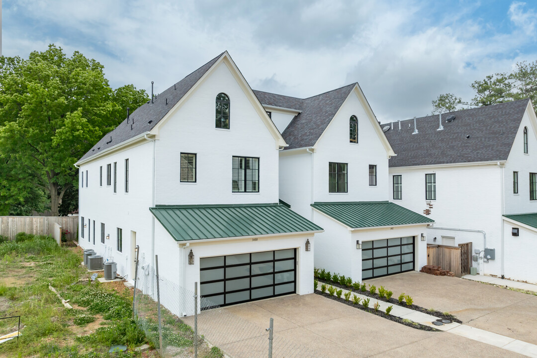 Club Gardens at Central in Memphis, TN - Building Photo