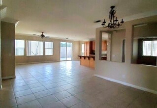 82787 Matthau Dr in Indio, CA - Foto de edificio - Building Photo