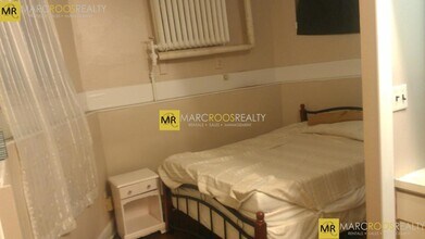 33 Bay State Rd, Unit 4R in Boston, MA - Building Photo - Building Photo